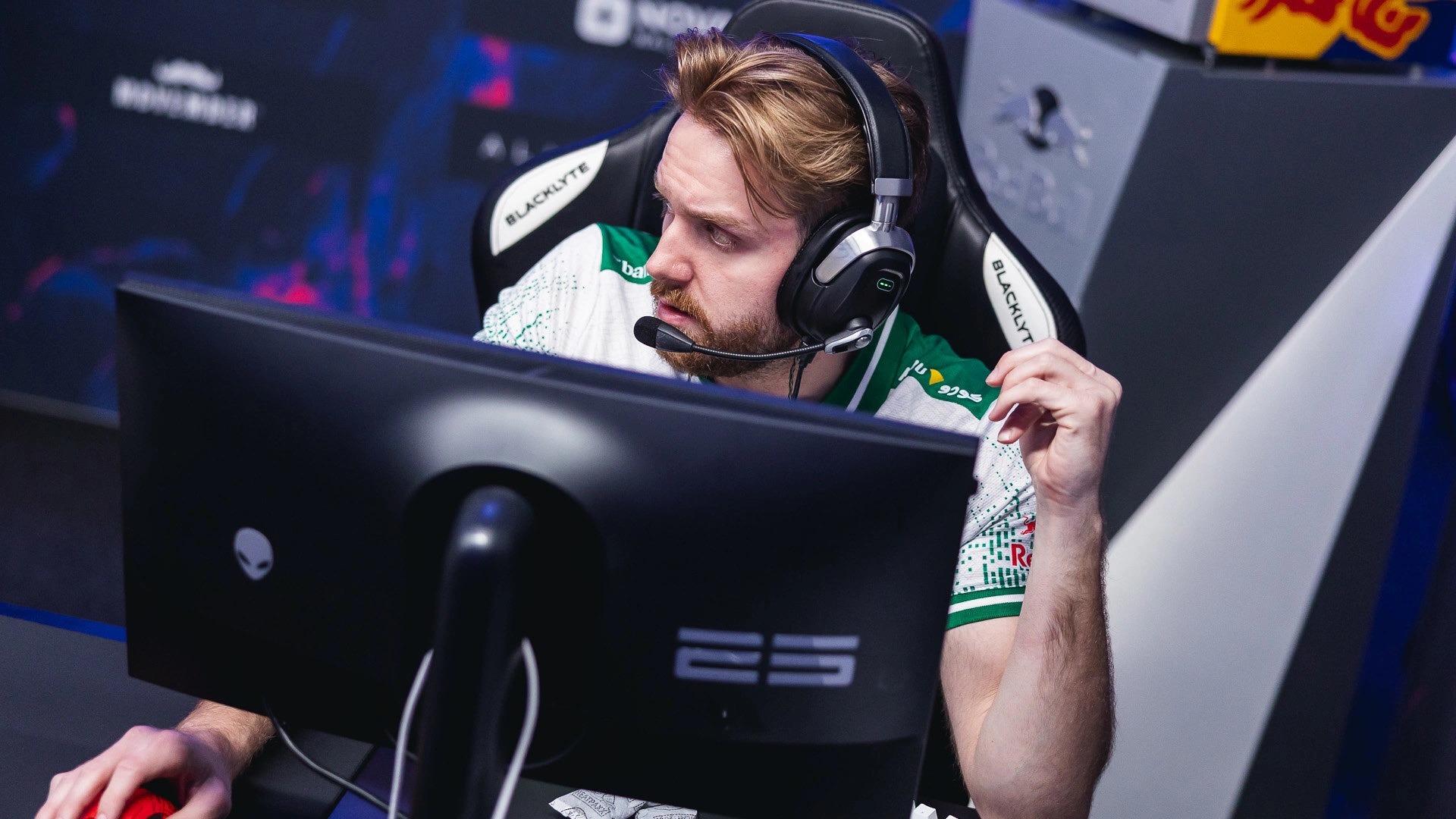 Falcons在BLAST.tv奥斯汀Major中被淘汰，负于MIBR