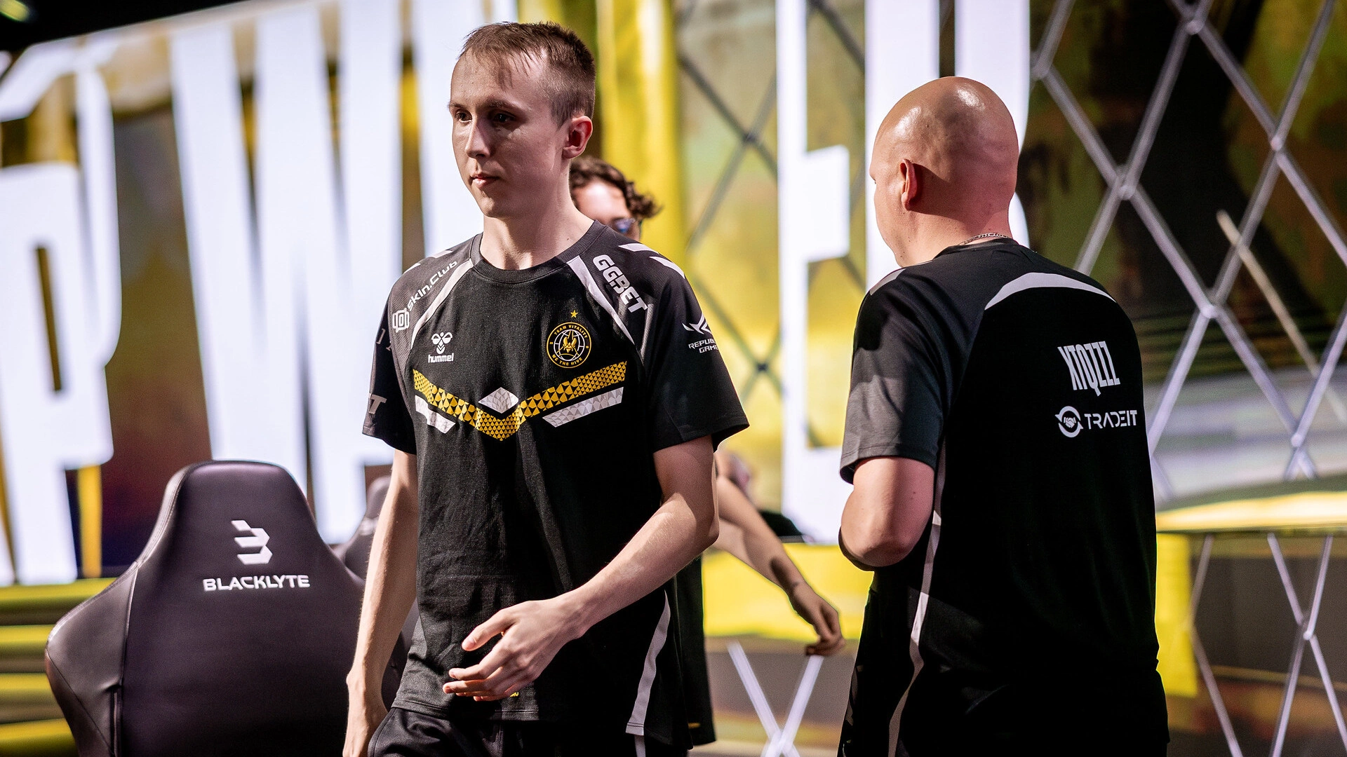 ropz 的 2022 收入结构