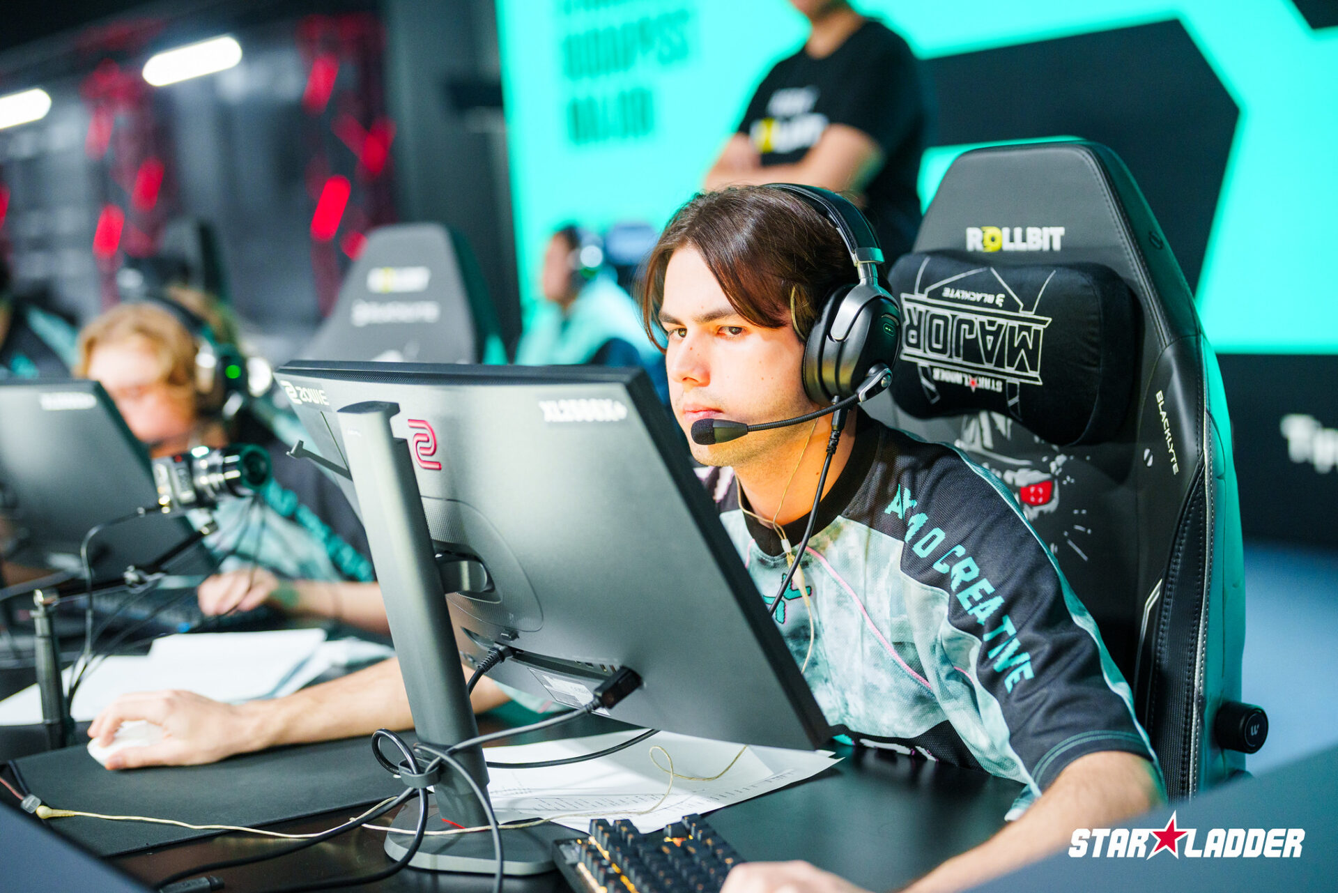 第 15–16 名 — PARIVISION、Liquid