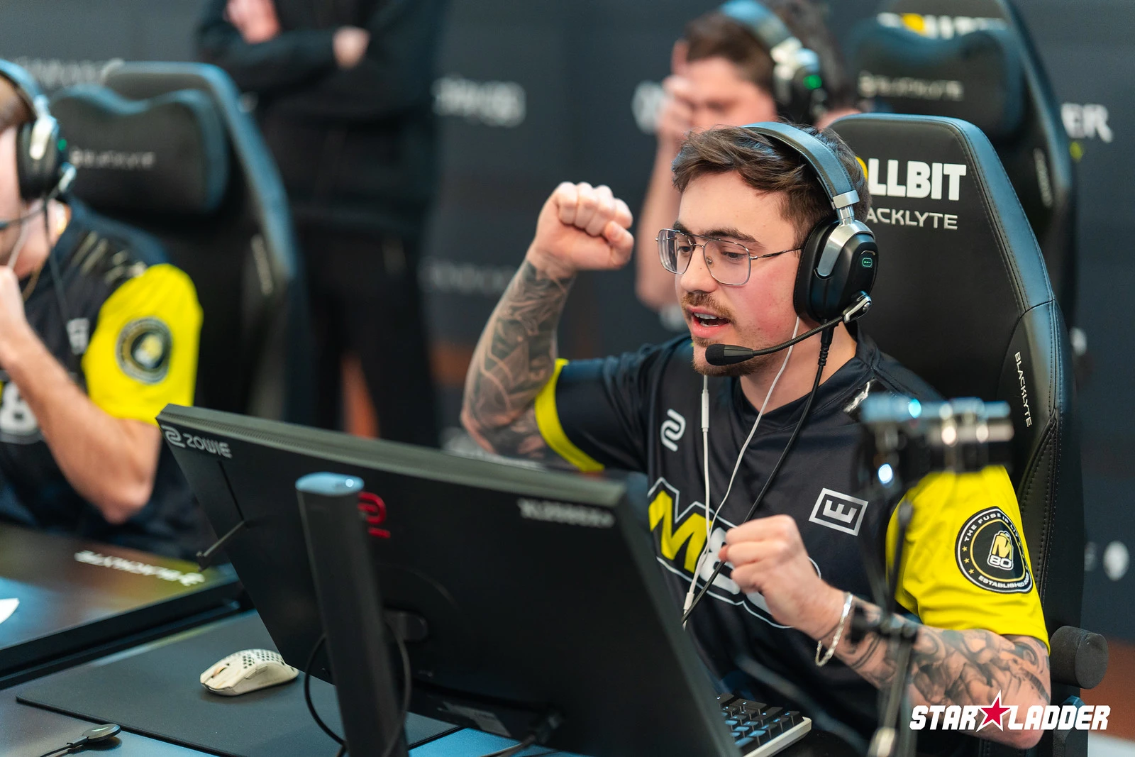 第 9–11 名 — Ninjas in Pyjamas、Astralis、M80