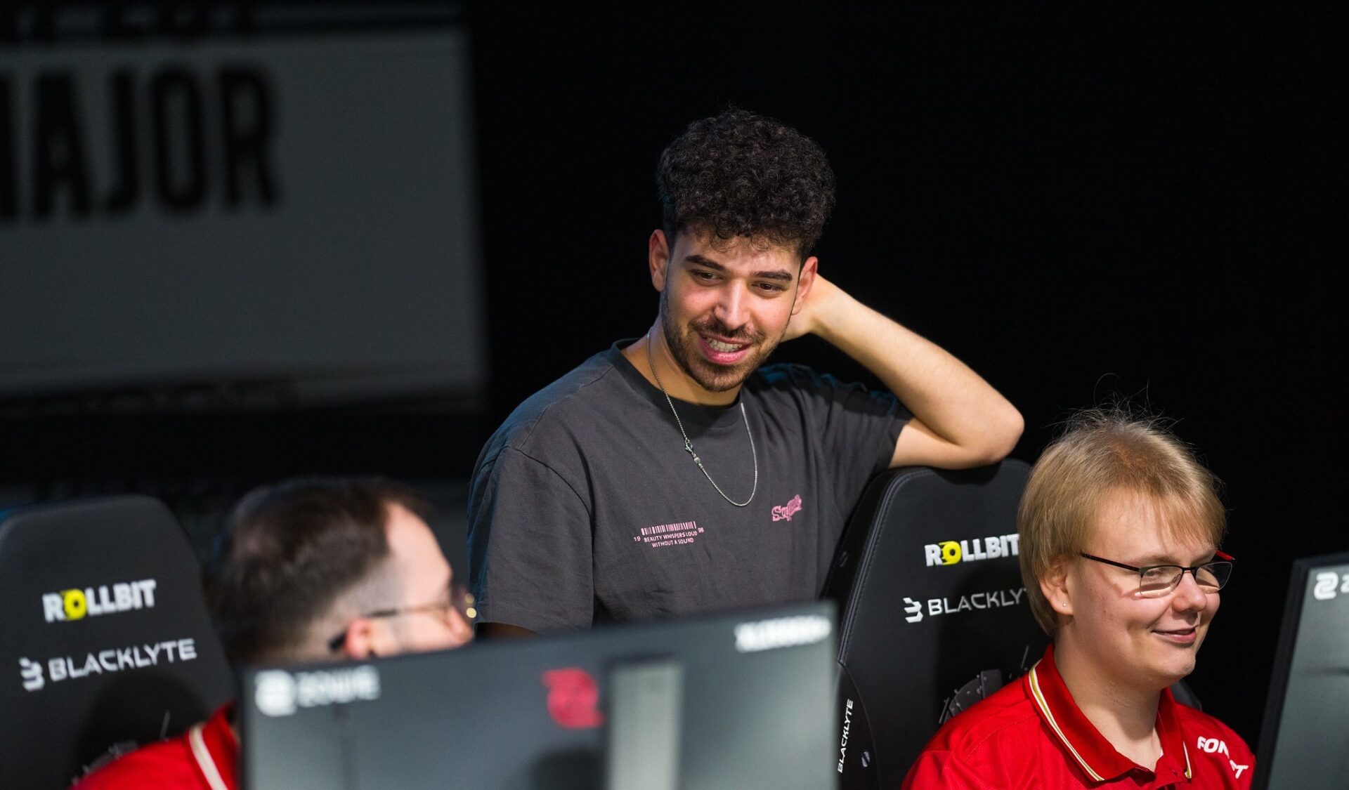 赛季数据与打法风格