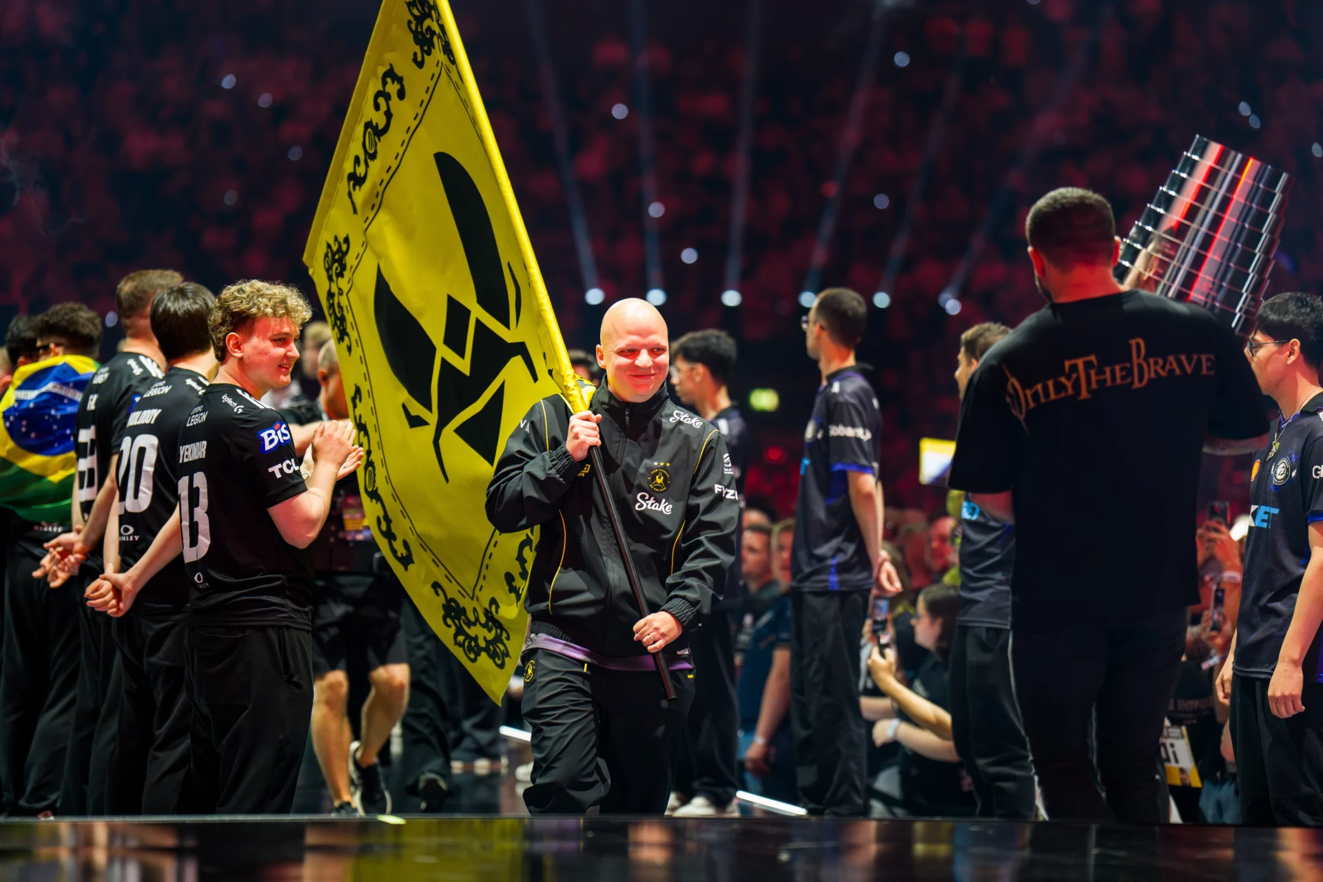 Falcons finish the job on Dust2